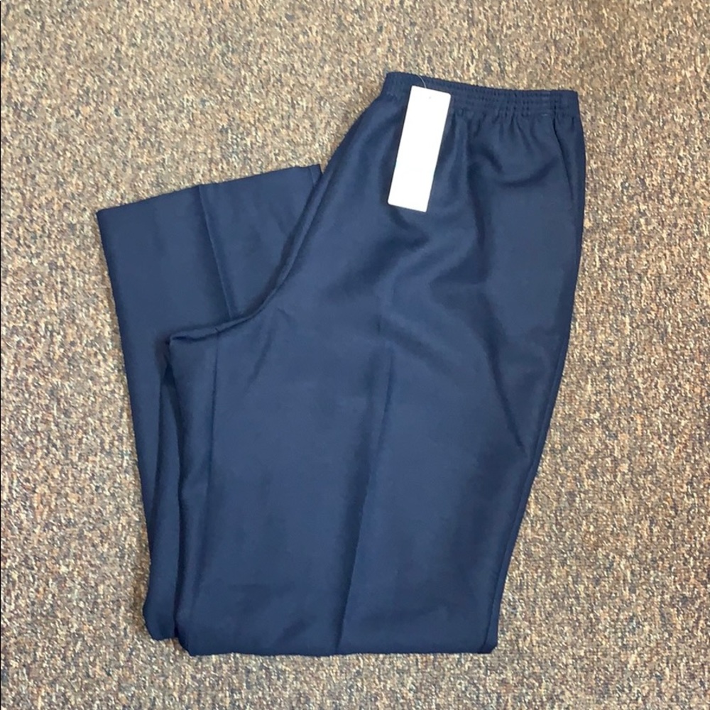 NWT Alfred Dunner Navy dress pants size 16